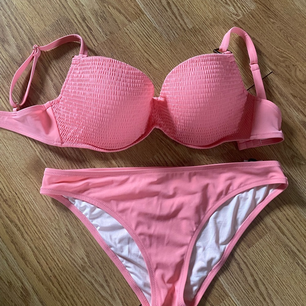 NWT shade and shore bikini target brand